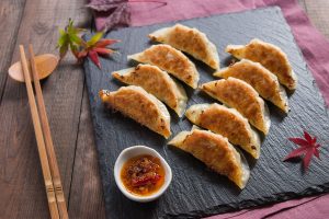 chicken-mushroom-gyoza.2048